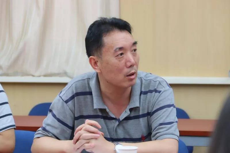 杜双明教授介绍材料加工工程主要研究内容